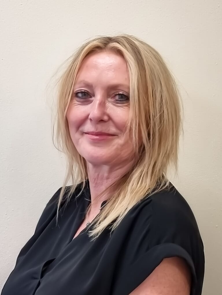 Heather-Mcdonald-Estate-Agent-Abbeymead-Gloucester.jpg?w=768&h=1024&scale Heather-Mcdonald-Estate-Agent-Abbeymead-Gloucester.jpg?w=768&h=1024&scale