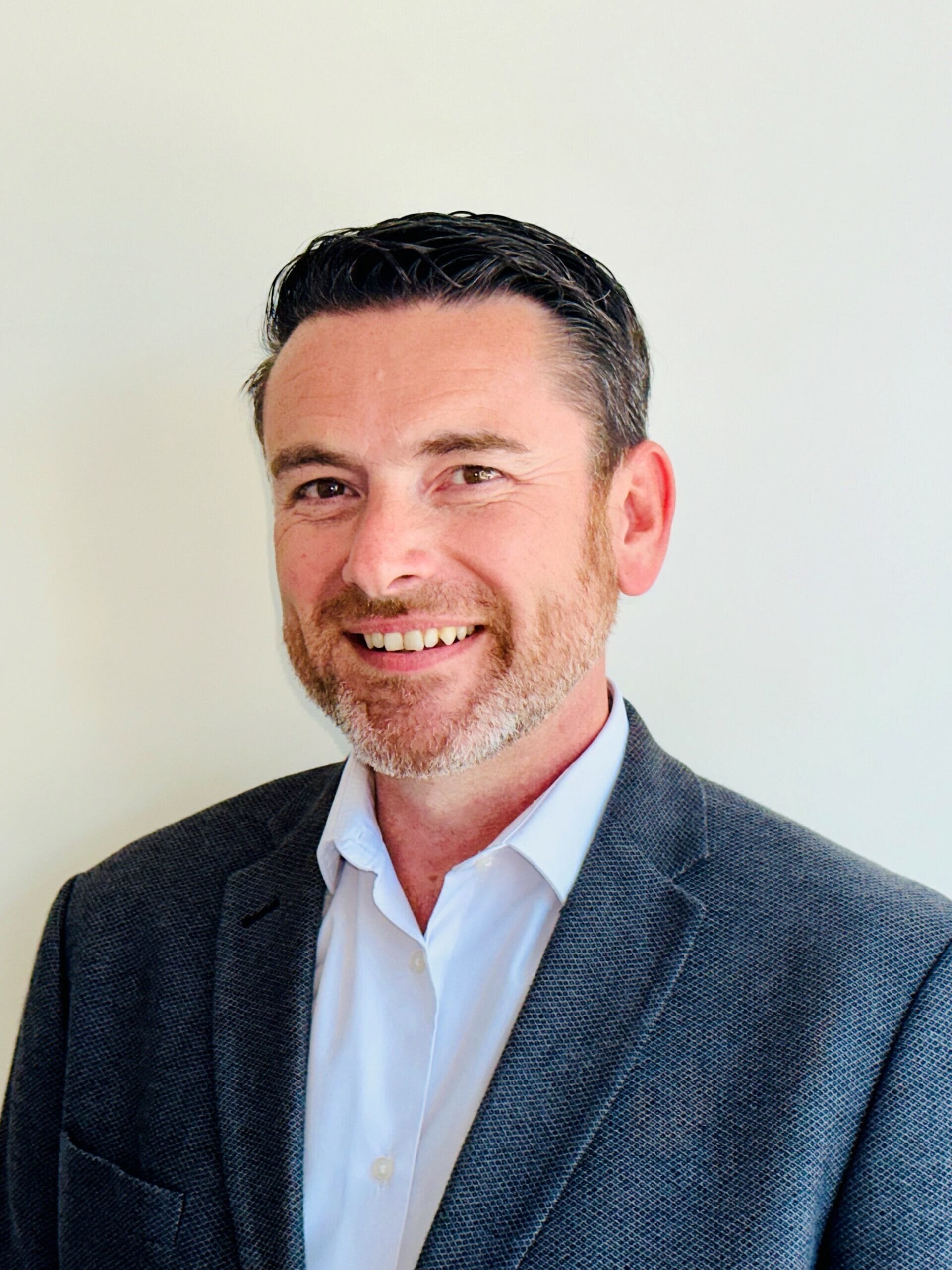 Rich-Tuck-Estate-Agent-Abbeymead-Gloucester-1-scaled.jpg?w=768&h=1024&scale