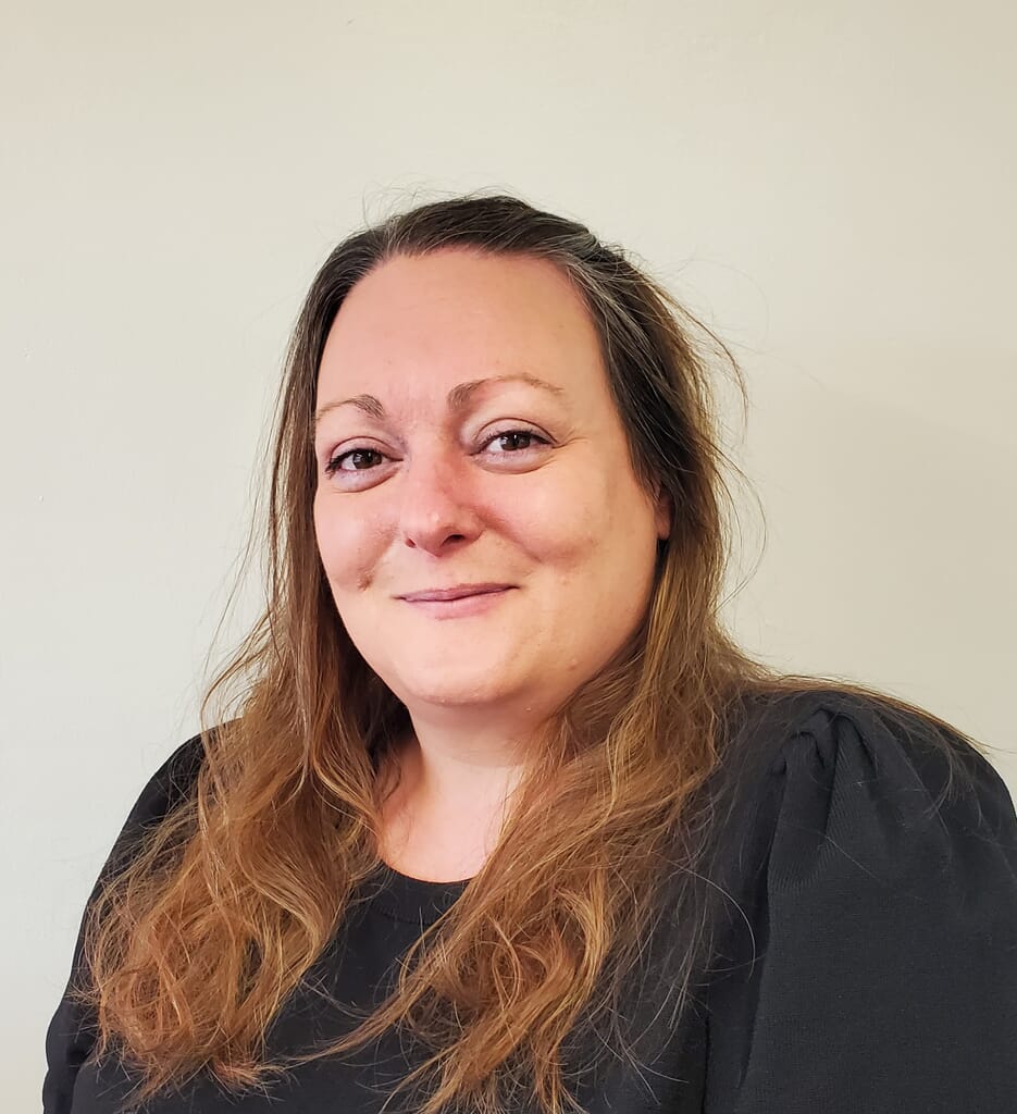 Vicki-Green-Letting-Agent-Gloucester-1.jpg?w=935&h=1024&scale Vicki-Green-Letting-Agent-Gloucester-1.jpg?w=935&h=1024&scale