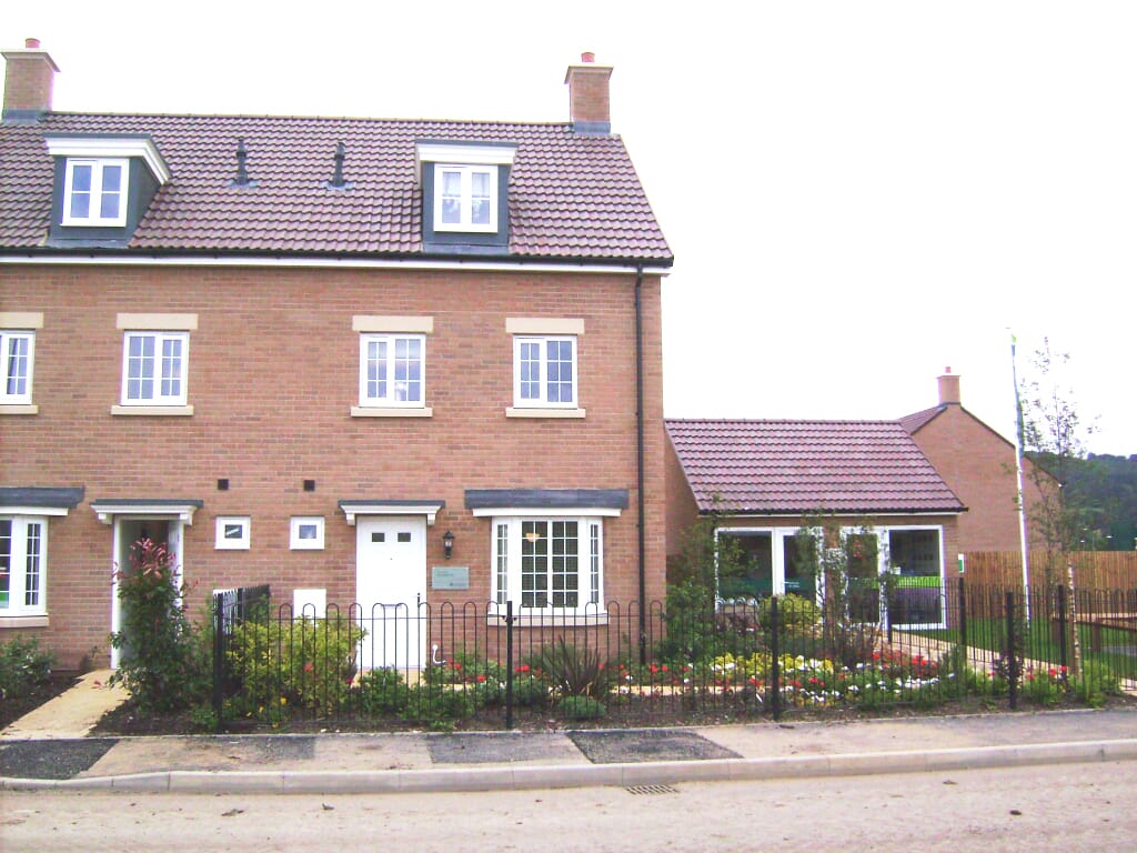 Leicester-Housetype-Persimmon-Chosen-View-Coopers-Edge-Gloucester.jpg?w=1024&h=768&scale Leicester-Housetype-Persimmon-Chosen-View-Coopers-Edge-Gloucester.jpg?w=1024&h=768&scale