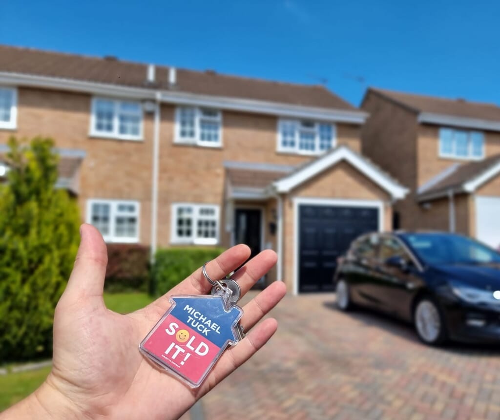 Michael Tuck Gloucester, Sold it! Key Ring Michael Tuck Gloucester, Sold it! Key Ring