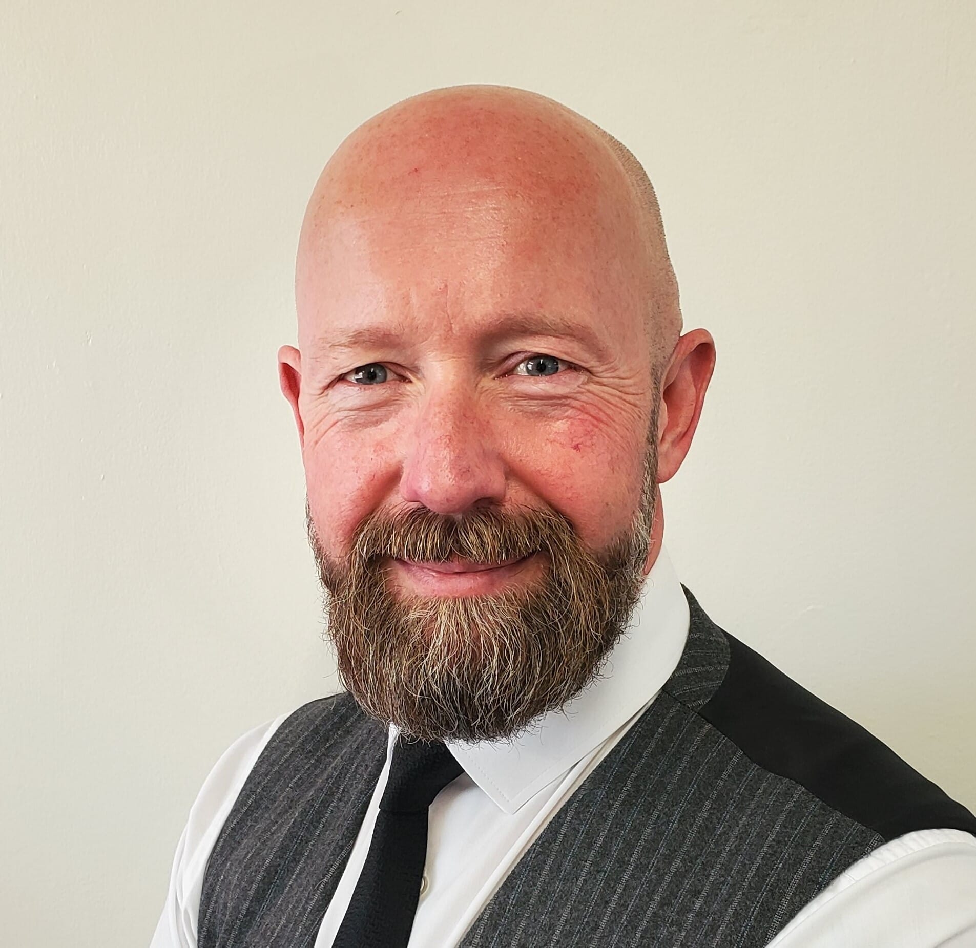 Rob-smith-Letting-Agent-Gloucester-1.jpg?w=1024&h=995&scale
