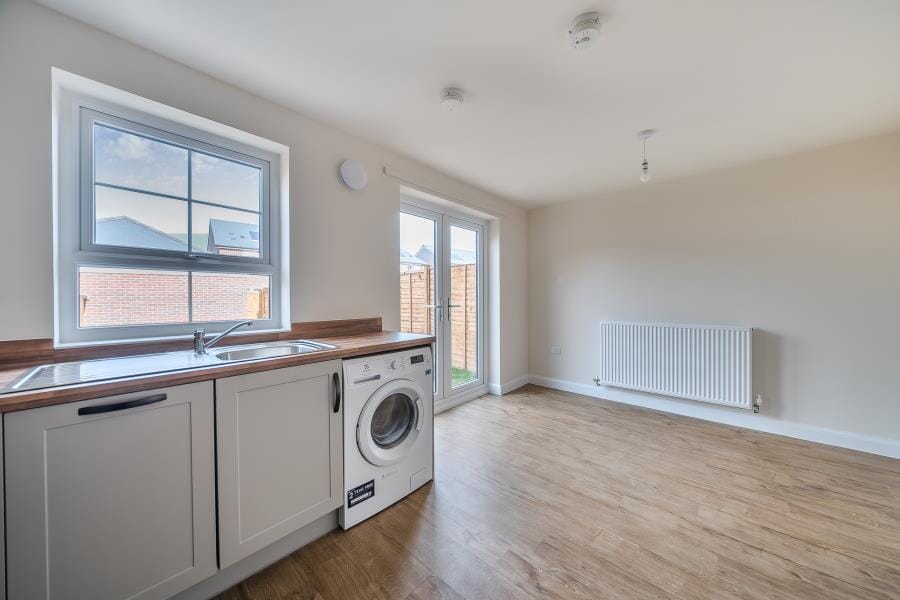 76d7e984-1940-44e4-863c-2b9f0482c62dL17 76d7e984-1940-44e4-863c-2b9f0482c62dL17