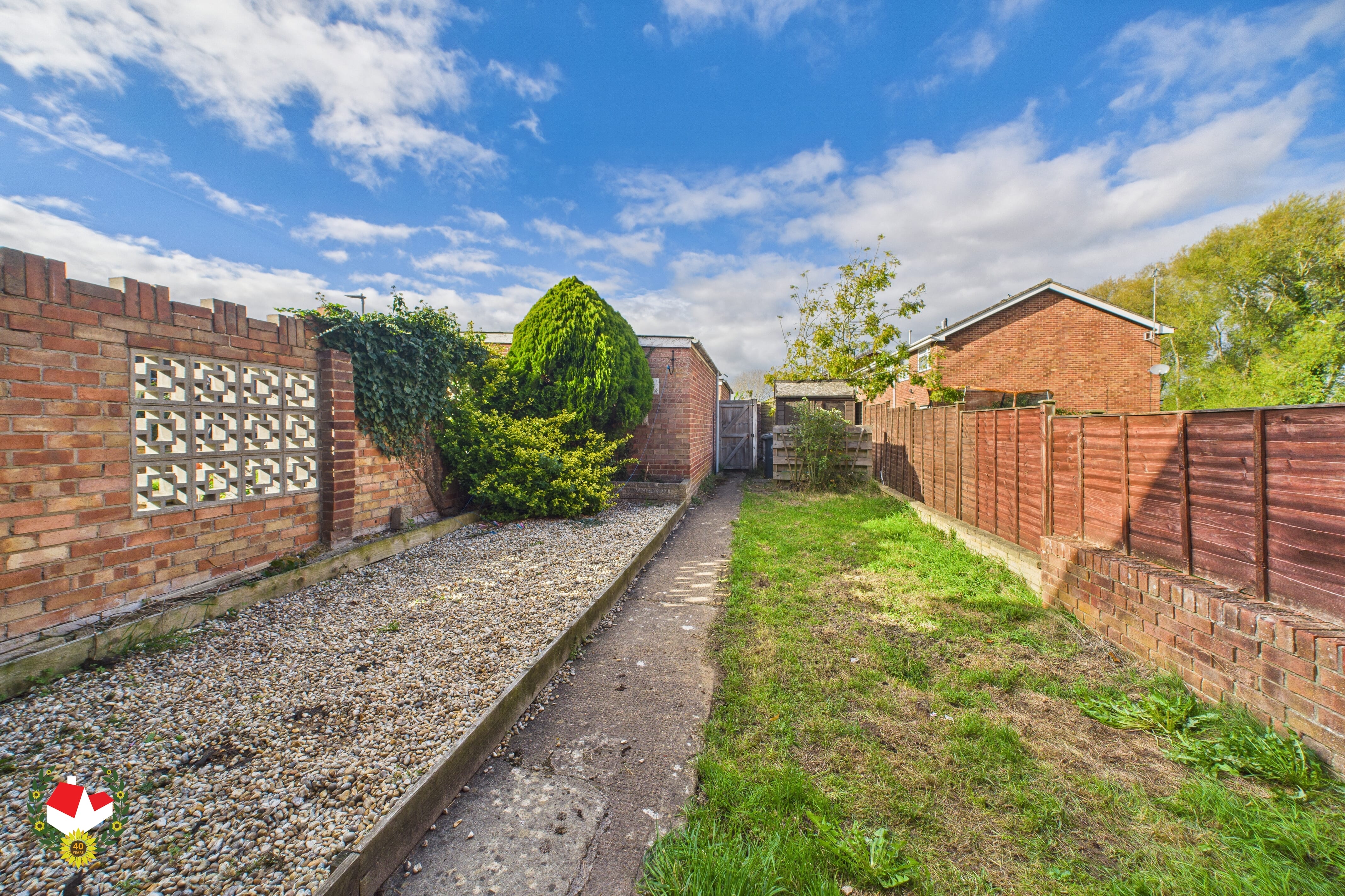 CAM02004G0-PR0115-STILL015 CAM02004G0-PR0115-STILL015