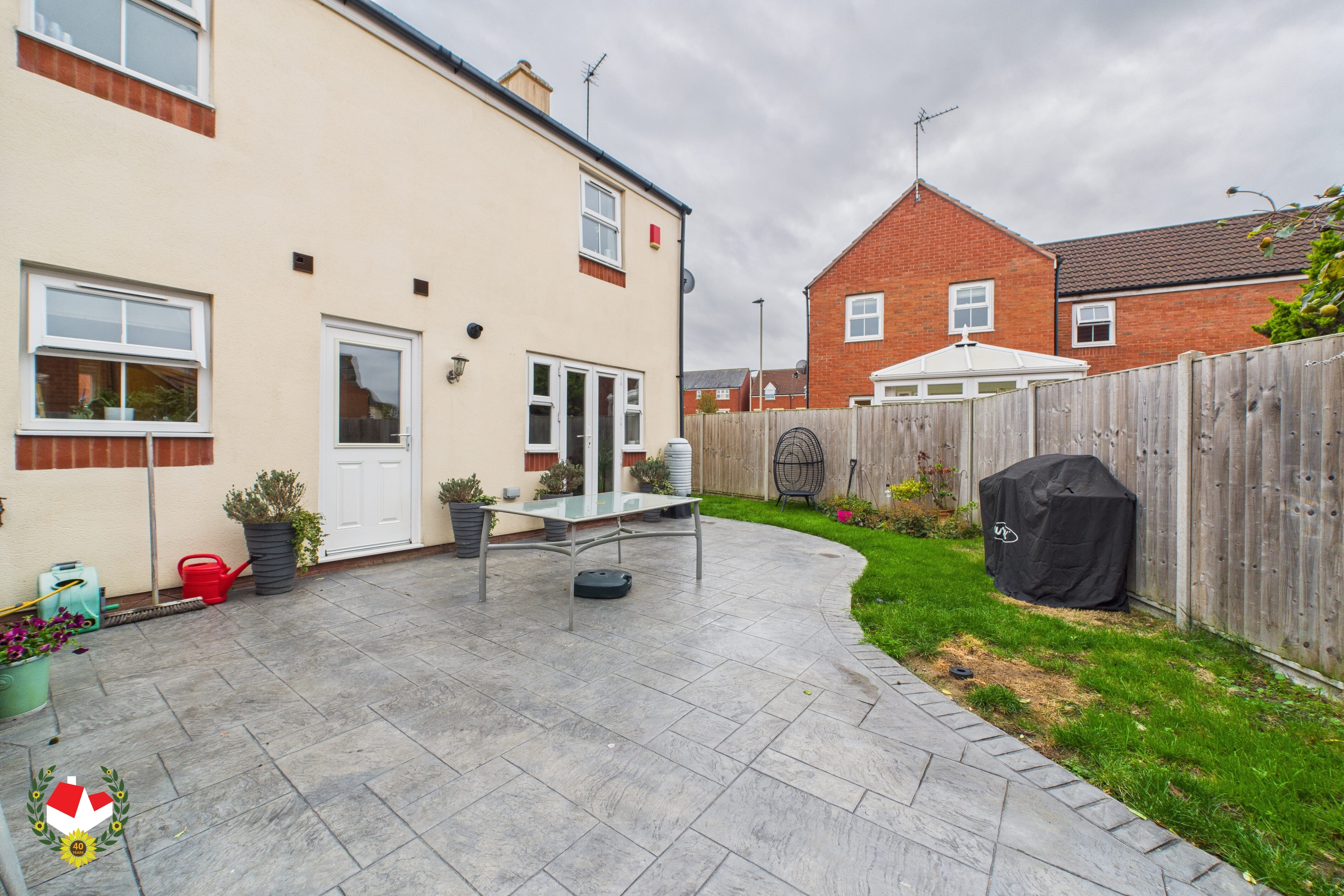 CAM02004G0-PR0116-STILL026 CAM02004G0-PR0116-STILL026