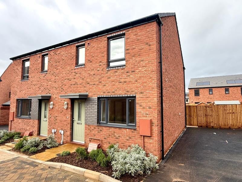 8f94496e-ea0c-4c81-91e7-da483271cb03L01