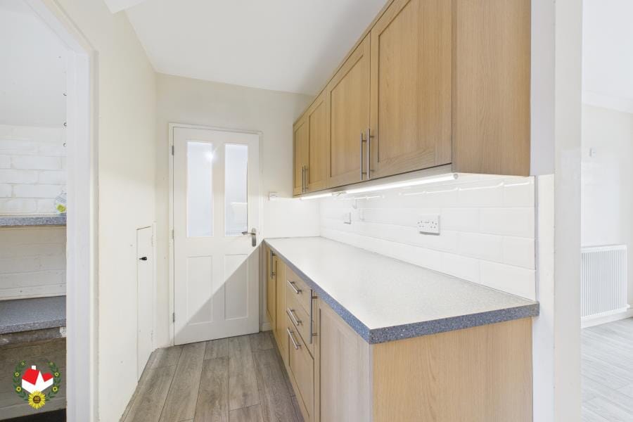 761bb88d-1b56-437b-86eb-a66bc9cd20b5L01