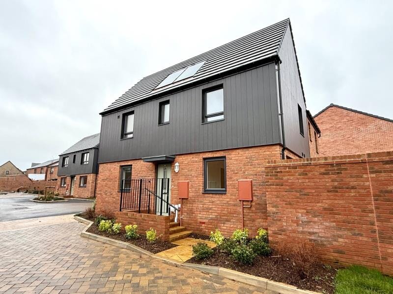 159fe121-544f-4991-91e9-8514d1a947c8L01