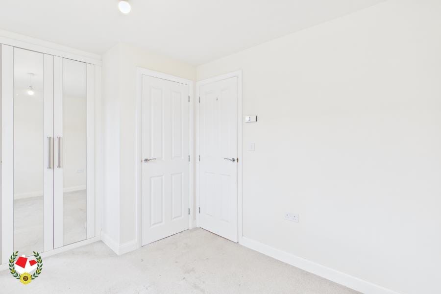 5634d7dd-ac99-44fa-9c8b-153b4a268f23L01