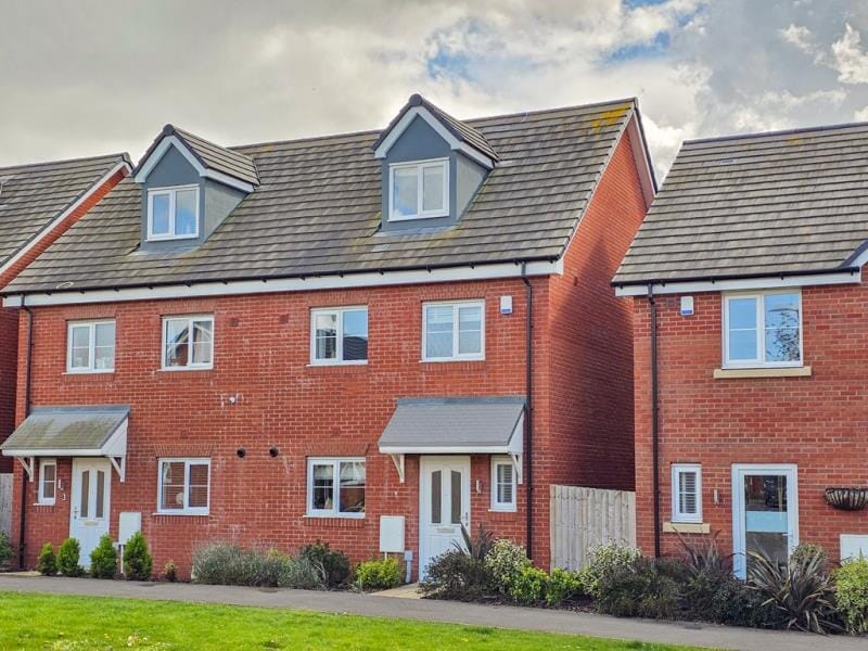 6211d2ea-457d-4836-9d0f-337fca17ddf4L01