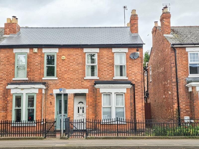 6bd2e256-8340-45f5-9883-f0b35e10b4a9L01