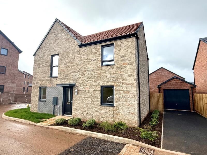 882caeb5-cf12-44de-8d29-e11a2e883ab7L01