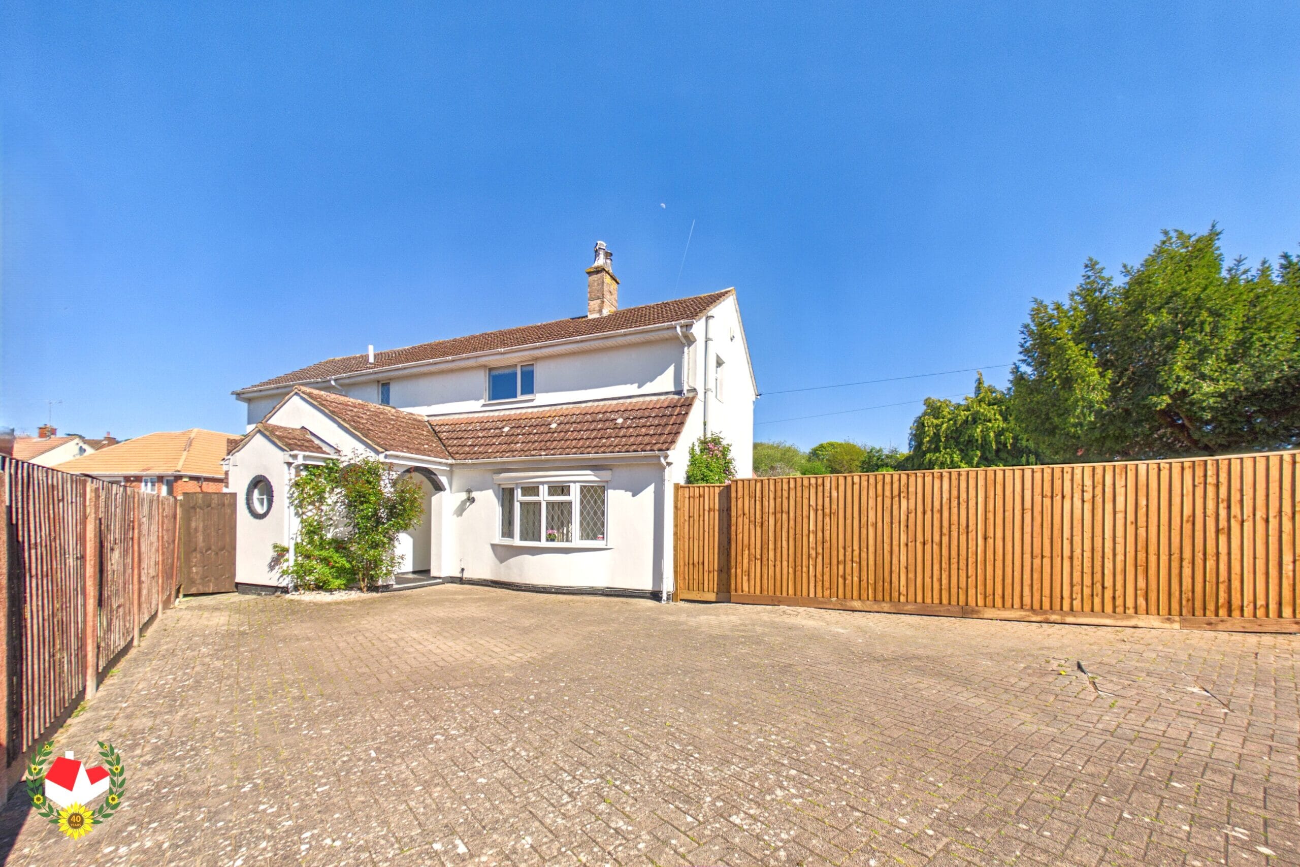 CAM01172G0-PR0802-STILL027-scaled